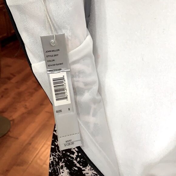 NWT Black White print dress Sleeveless by John Miller Women’s Sz 8 - Picture 7 of 7
